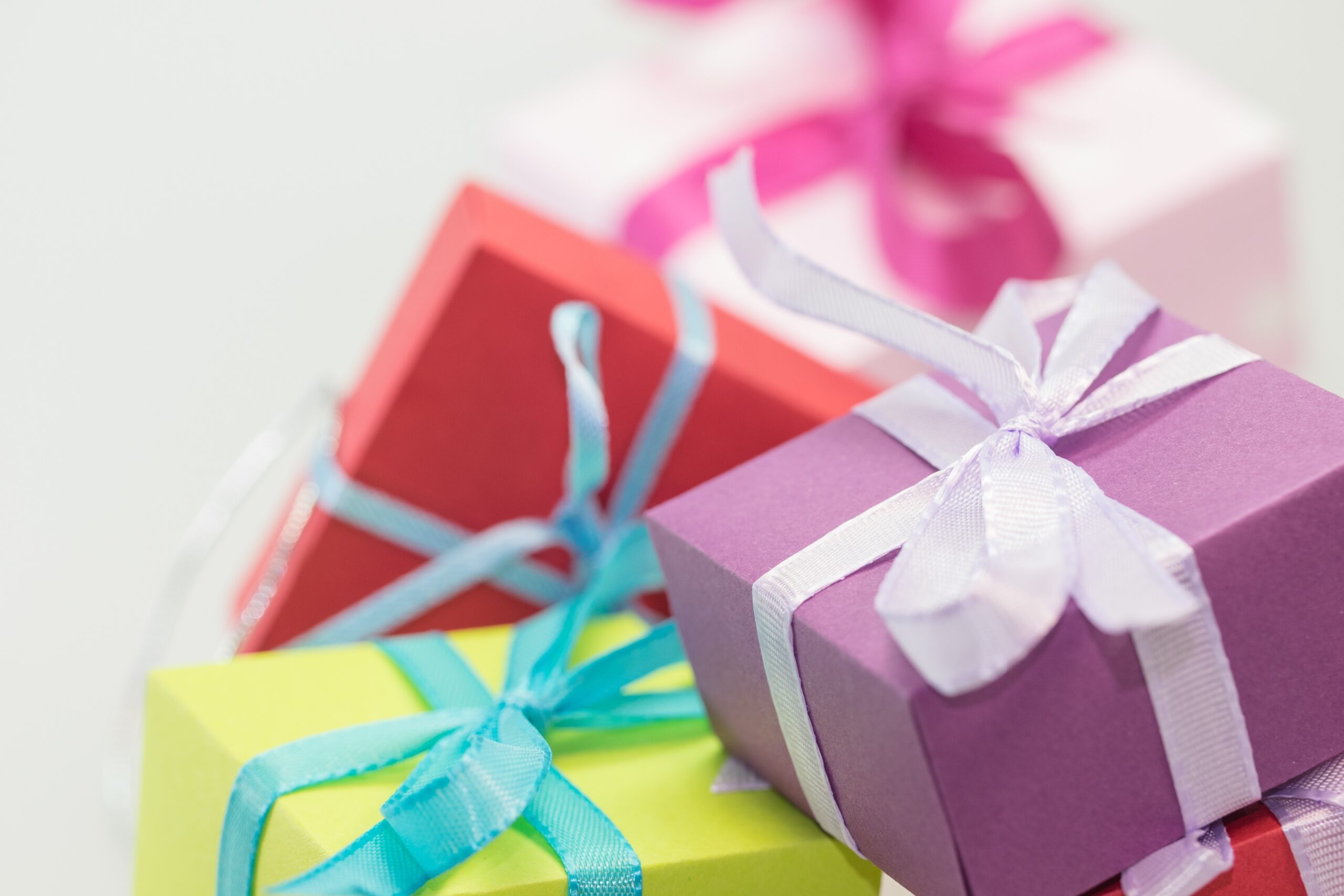 Virtual Event Gift Boxes To Create Memorable Moments and Reinforce Your Brand